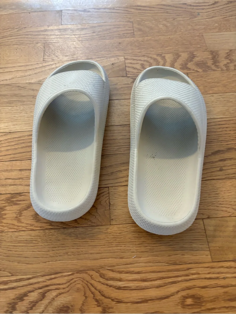 The Unbranded Brand men’s size